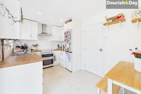 19 Carson Way, Stafford, ST16 1LL