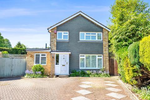32 Charthouse Road, Ash Vale, Aldershot, GU12 5LS
