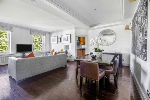 Ennismore Gardens, Knightsbridge, London, SW7