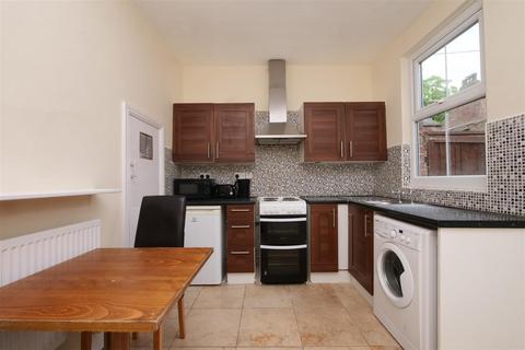 3 bedroom detached house for sale, Fern Street, Lord Mayors Walk