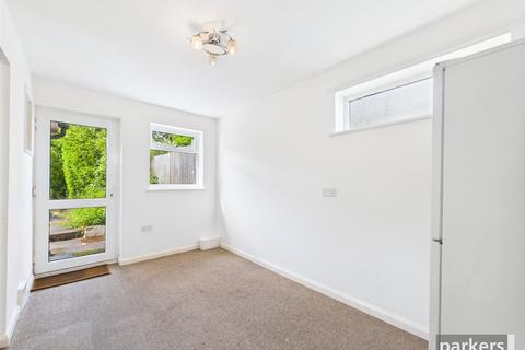 undefined, Hilltop Road, Reading RG6