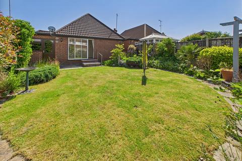 3 bedroom detached bungalow for sale, Bruce Grove, Wickford