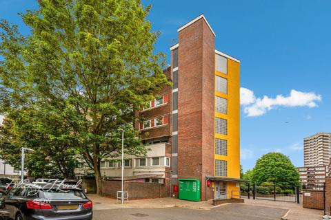 2 bedroom flat for sale, Weatherley Close, London
