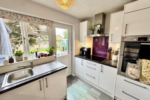 2 bedroom semi-detached house to rent, Lapwing Court, Mildenhall, Suffolk, IP28