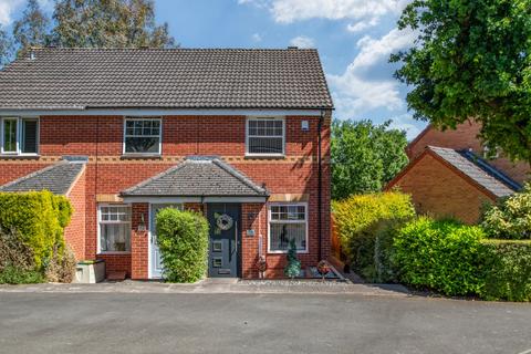 14 Ambergate Close, Redditch, B97 6SR