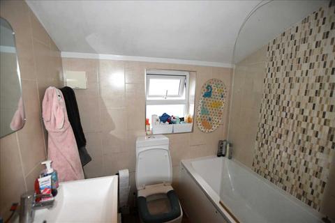 58 Alston Road, London, N18 2LB