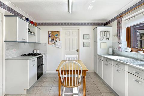 4 bedroom detached house for sale, Melvin Way, Histon, Cambridge