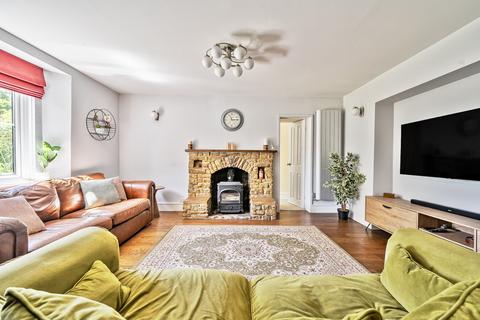 Hinton Cottage Merriott Road, Lopen, South Petherton, TA13 5JT