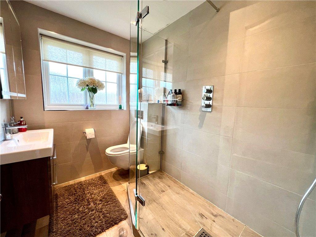 Main Shower Room