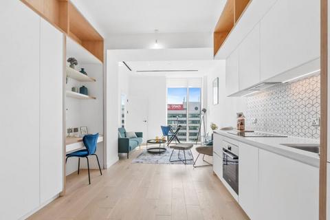 Studio to rent, Vonder Parkside, Great West Road TW8