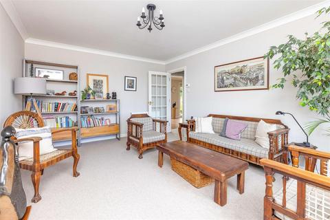 16 Belvedere Lane, Bathgate, EH48 4BU