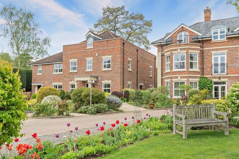 undefined, Breedons Hill, Pangbourne, Berkshire