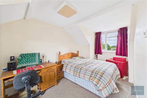 60 Okehampton Road, Exeter, EX4 1EP