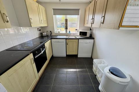 18 Bates Green, Norwich, NR5 8YN