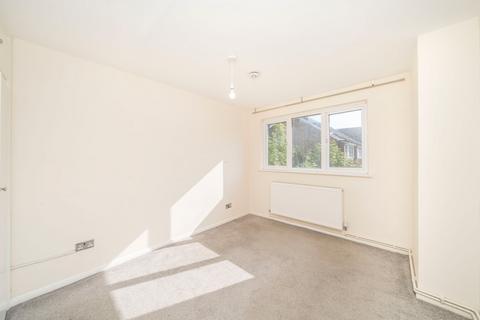 111 Burnt Ash Road, London, SE12 8RA