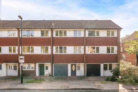 4 bedroom terraced house for sale, Burnt Ash Road, Lee, SE12