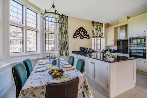 2 bedroom apartment for sale, Kings Drive, Midhurst, GU29