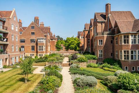 2 bedroom apartment for sale, Kings Drive, Midhurst, GU29