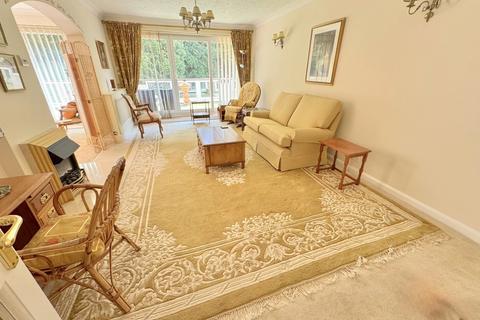 3 bedroom apartment for sale, The Avenue, Branksome Park , Poole, BH13