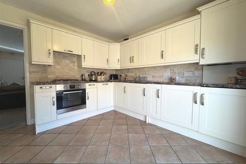 80 Hencroft, Leek, ST13 8EZ
