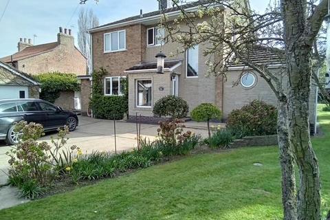 4 bedroom detached house for sale, Carr Lane, Weel, Beverley
