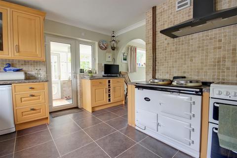 4 bedroom detached house for sale, Carr Lane, Weel, Beverley