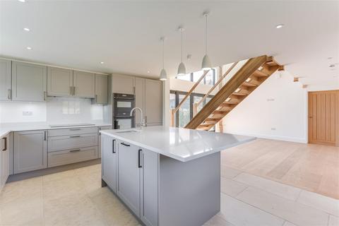 3 bedroom barn conversion for sale, Finchingfield Road, Hempstead CB10