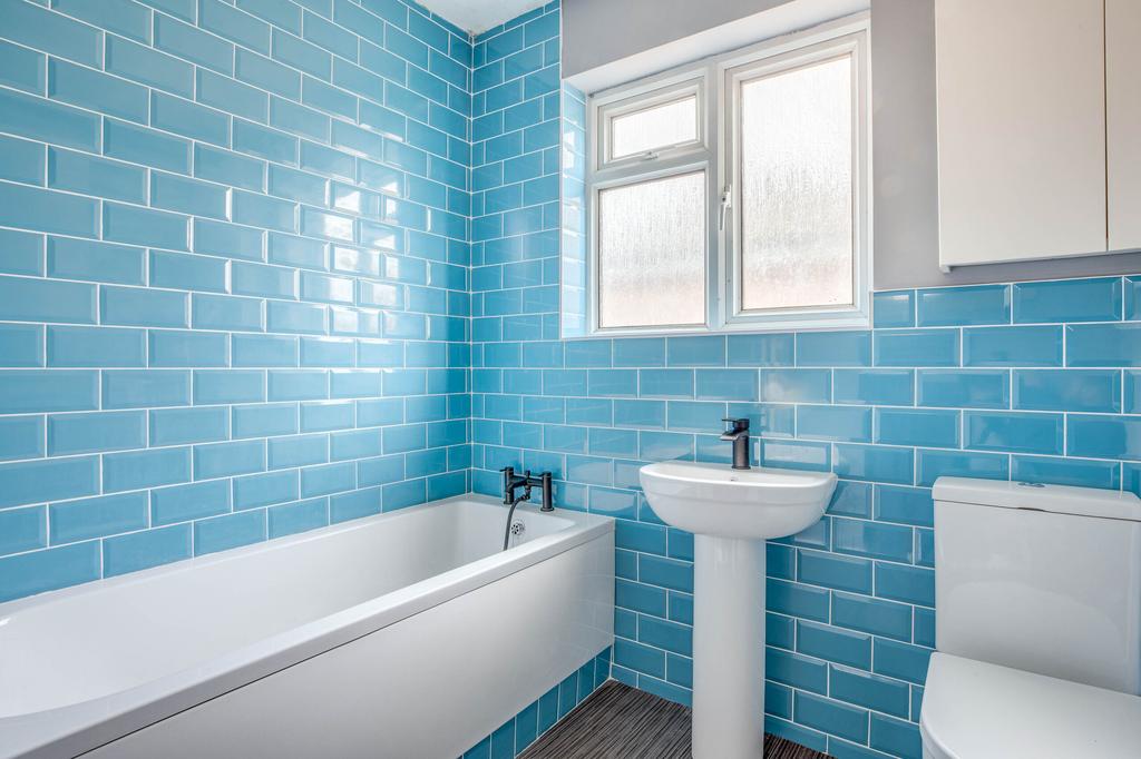 81 Seymour Park Road, SL7 3 ES (LOW RES)-6