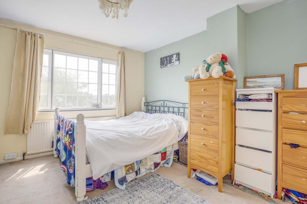 81 Seymour Park Road, SL7 3 ES (LOW RES)-4