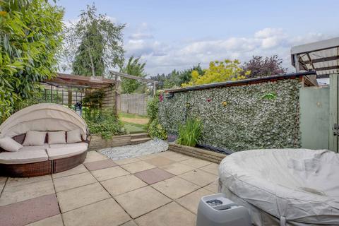 4 bedroom semi-detached house for sale, Seymour Park Road, Marlow, Buckinghamshire, SL7 3ES