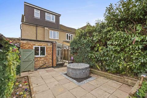 undefined, Seymour Park Road, Marlow, Buckinghamshire, SL7 3ES