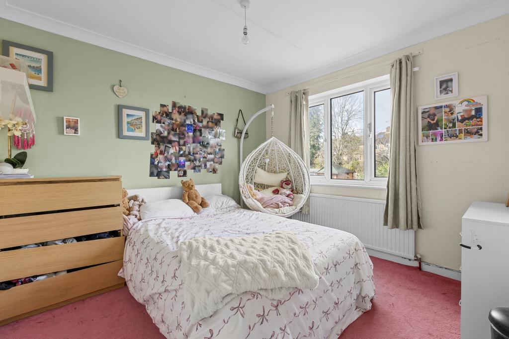 81 Seymour Park Rd, SL7 3 ES (LOW RES)-5