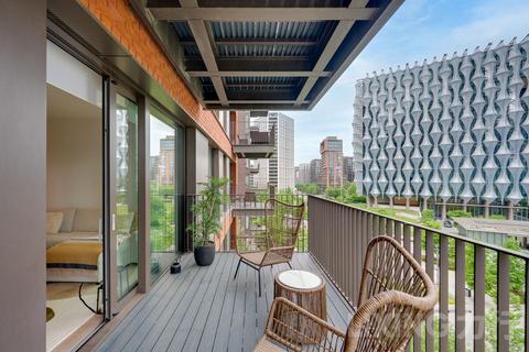 2 bedroom apartment for sale, Embassy Gardens, Vauxhall, SW11