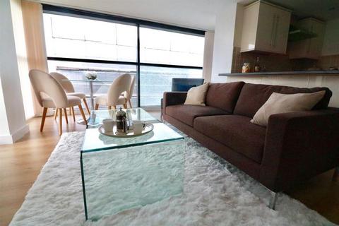 2 bedroom flat to rent, Pall Mall, Hamilton House, Liverpool, L3 6AE