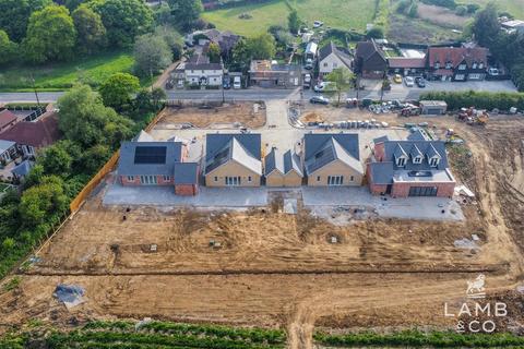 undefined, The Oaks, Thorpe-Le-Soken CO16