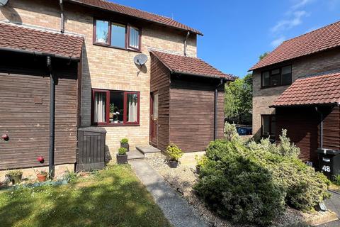 Eastlands, New Milton, Hampshire. BH25 5PH