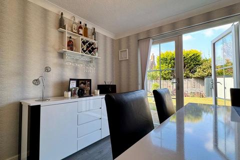 12 Arun Way, Sutton Coldfield, B76 2BQ