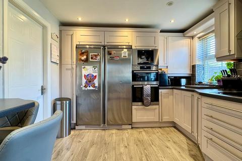 12 Arun Way, Sutton Coldfield, B76 2BQ