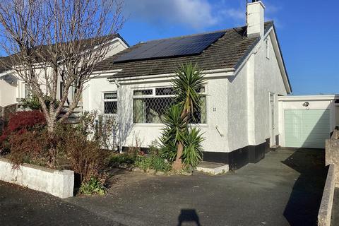 undefined, Bryn Siriol, Benllech
