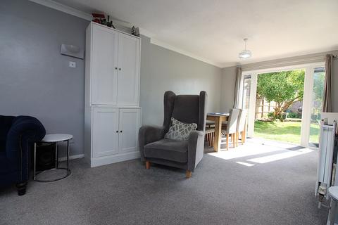 46 Astwick Road, Stotfold, Hitchin, SG5 4AU