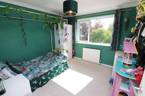 46 Astwick Road, Stotfold, Hitchin, SG5 4AU