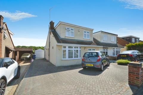 56 Thames Crescent, Corringham, Stanford-le-hope, SS17 9DU