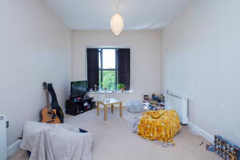 2 bedroom flat for sale, Kiers Court, Bolton BL6