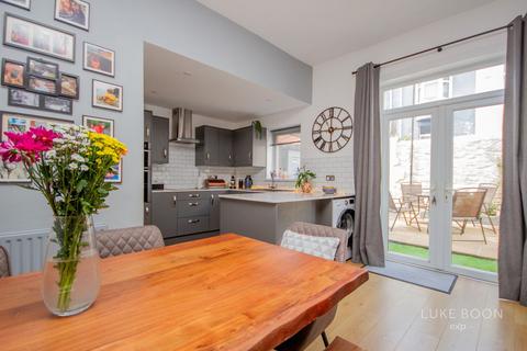 3 bedroom terraced house for sale, South View Terrace, Plymouth PL4