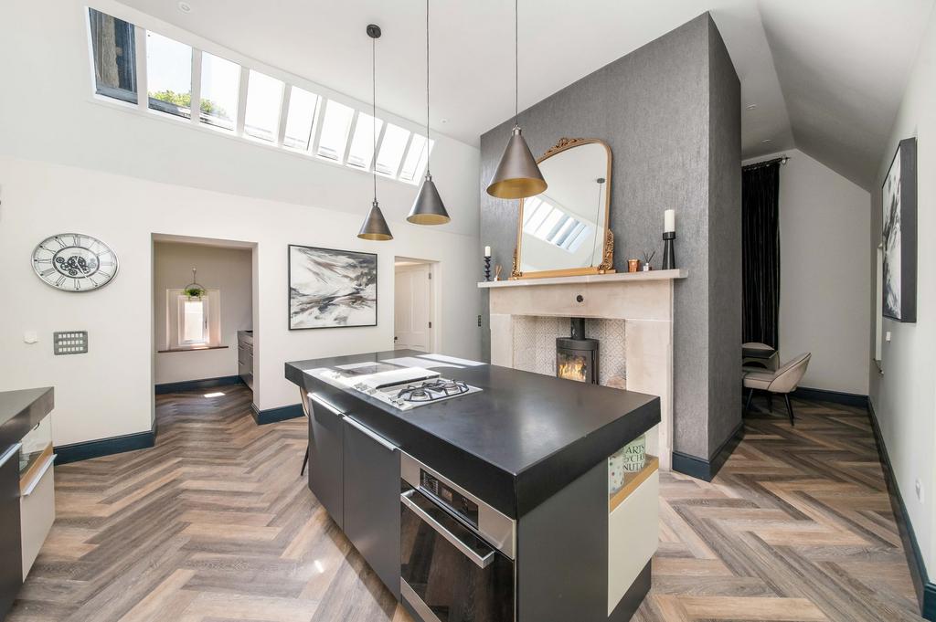 Living dining kitchen