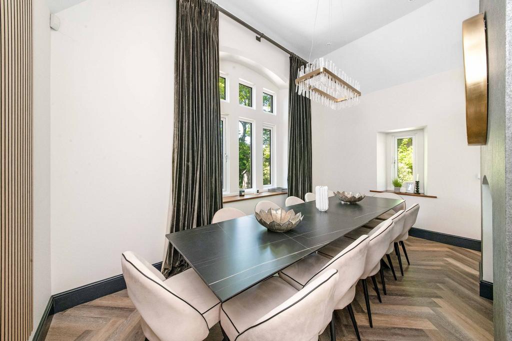 Living dining kitchen