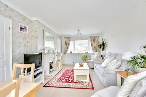 2 bedroom detached bungalow for sale, Brookside Avenue, Wollaton, Nottingham
