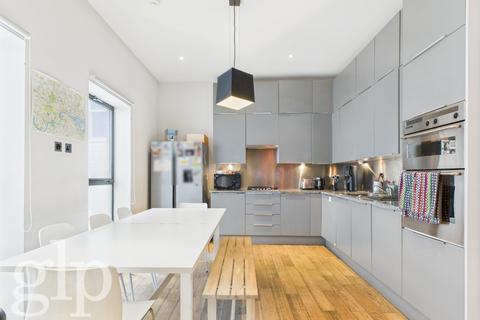 4 bedroom apartment to rent, Warren Mews, Fitzrovia, W1T