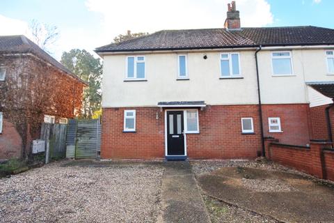 3 bedroom semi-detached house to rent, Landseer Road, Ipswich, IP3