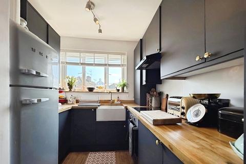 2 bedroom apartment for sale, Melmore Gardens, Cirencester, Gloucestershire, GL7